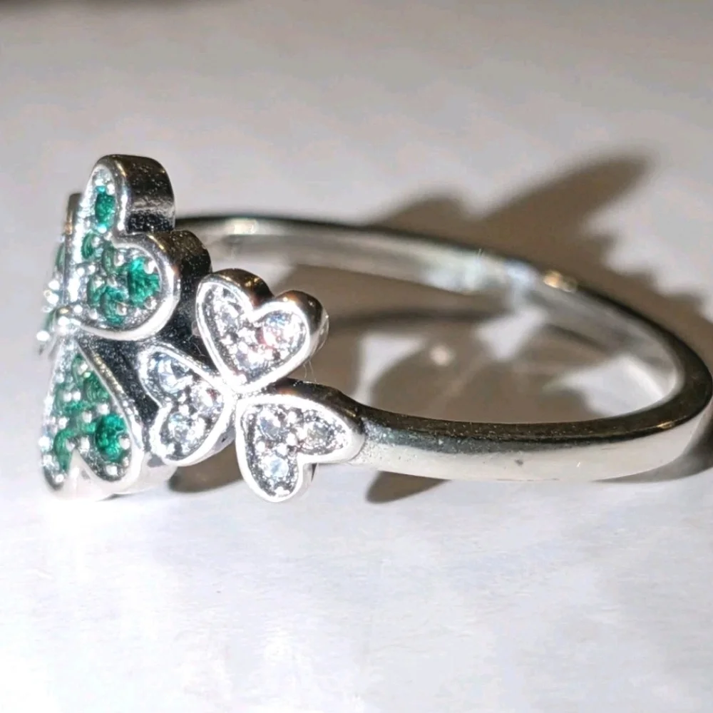 St Patrick Shamrock Irish Green CZ Flower Lucky Clover Ring 925 Sterling Silver
